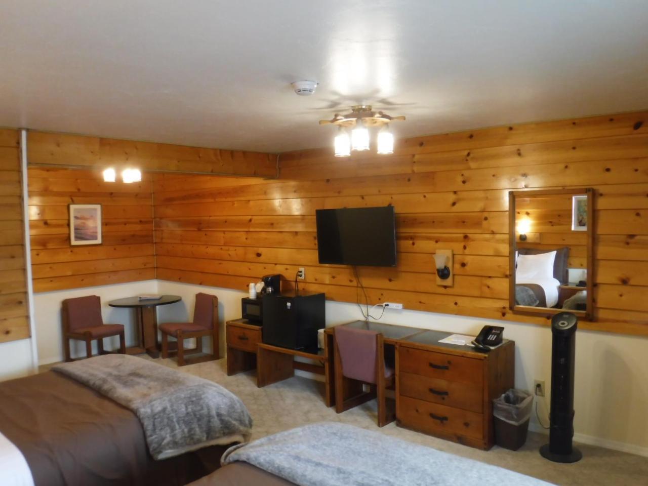Captain'S Choice Motel Хайнс Стая снимка